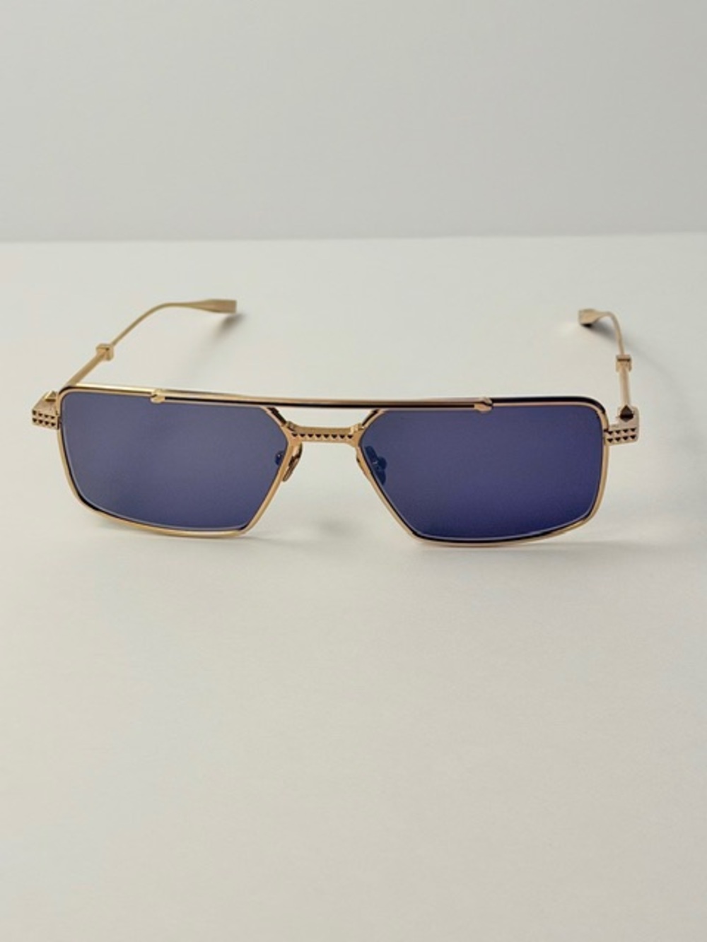 Valentino V-SEI VLS-111A-58 Gold Titanium Sunglasses New Authenticity
